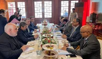 جزئیات جلسه همتی و سانجی مالهوترا در اجلاس بریکس / تحولات اقتصادی در راه است؟