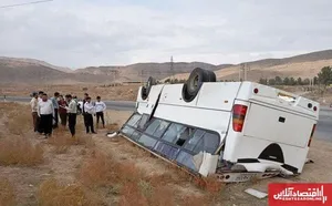واژگونی مینی‌بوس در محور بناب-ملکان؛ ۷ نفر مصدوم