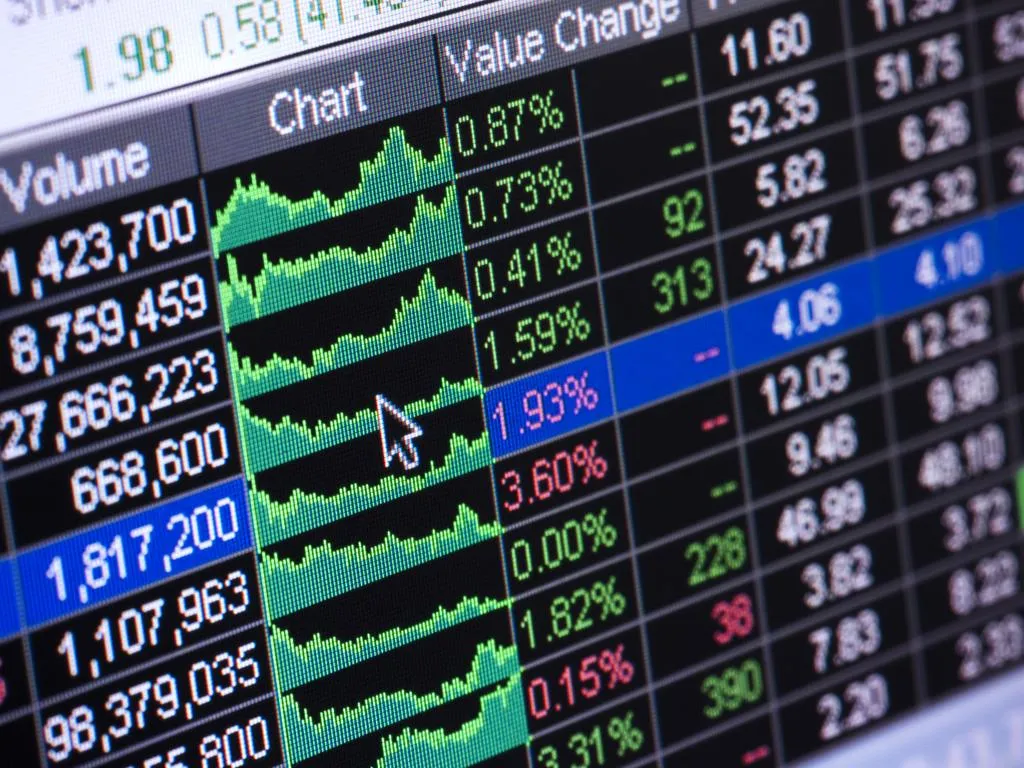 Bonds Plunge by $1 Trillion This Week as Trump Seen Game Changer