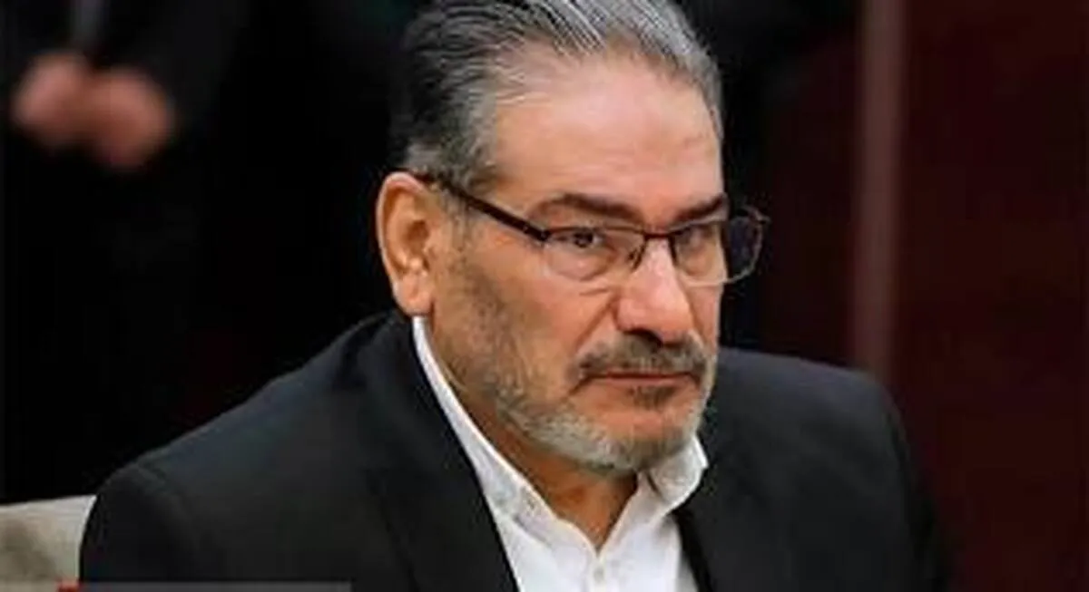 تصویر علی شمخانی در تشییع شهدا پر بازدید شد