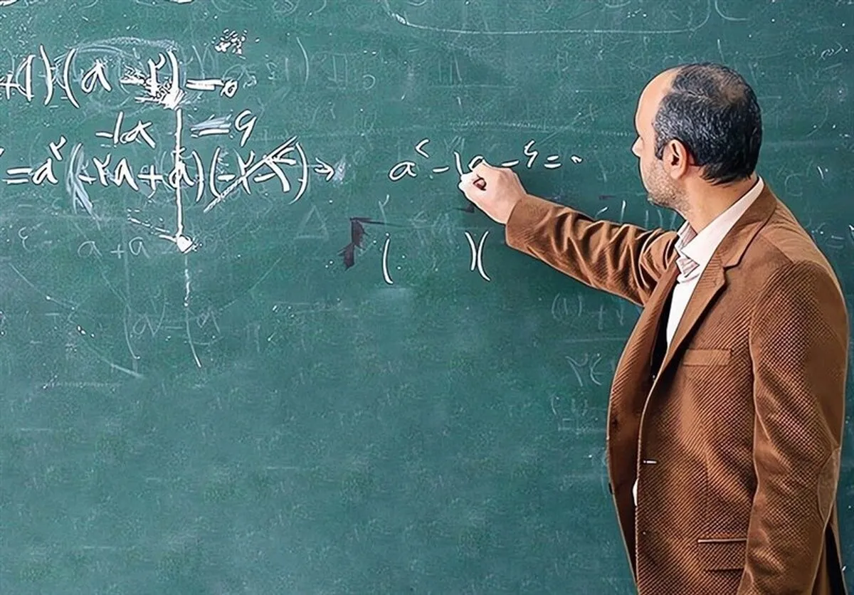 وضعیت استخدامی  این معلمان تا پایان مهر مشخص می‌شود