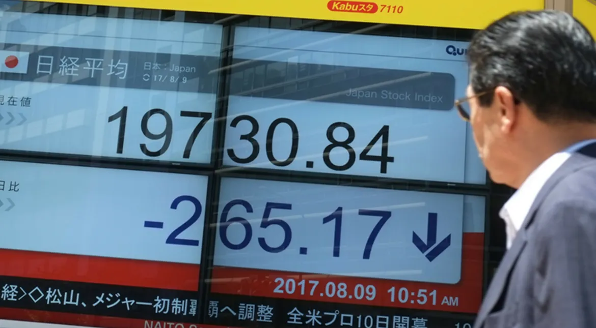 Stocks Drop, Yen Jumps After Korea Missile Launch