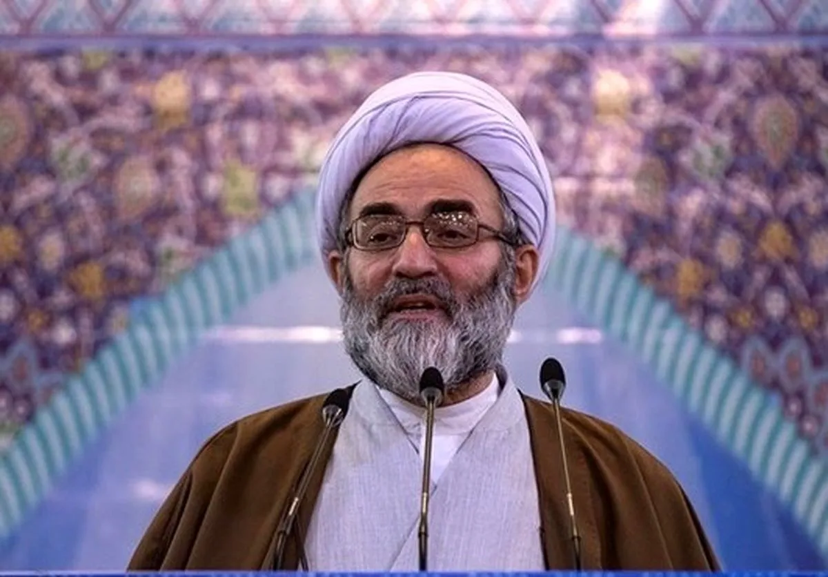 امام جمعه رشت: کشف حجاب‌ها صرفاً از روی ناآگاهی نیست بلکه برخی عامدانه است