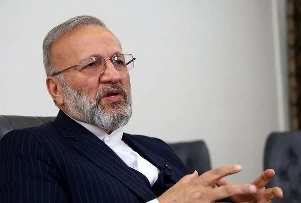 درخواست منوچهر متکی برای آغاز جنگ زمینی با آمریکا / باید سربازهای دشمن را اسیر کنیم