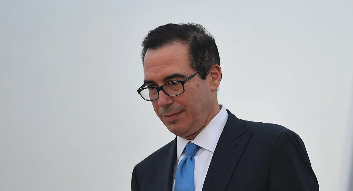 Trump Team at Davos Backs Weaker Dollar, Sharpens Trade War Talk