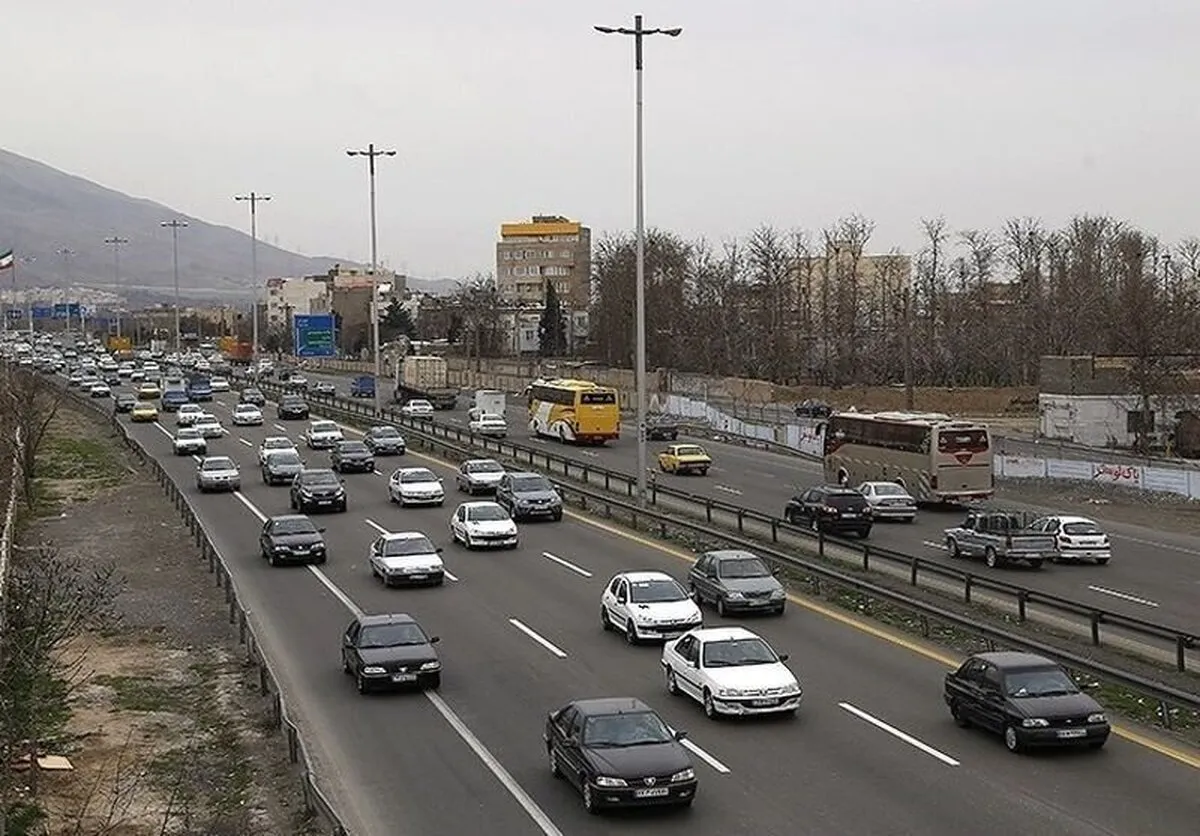آزادسازی تردد خودروهای مناطق آزاد در کشور صحت دارد؟