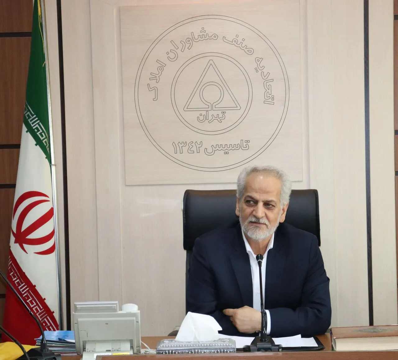 حق کمیسیون مشاوران املاک از هر طرف معامله ۲۵ صدم درصد است/ بازار مسکن در حالت رکود کامل