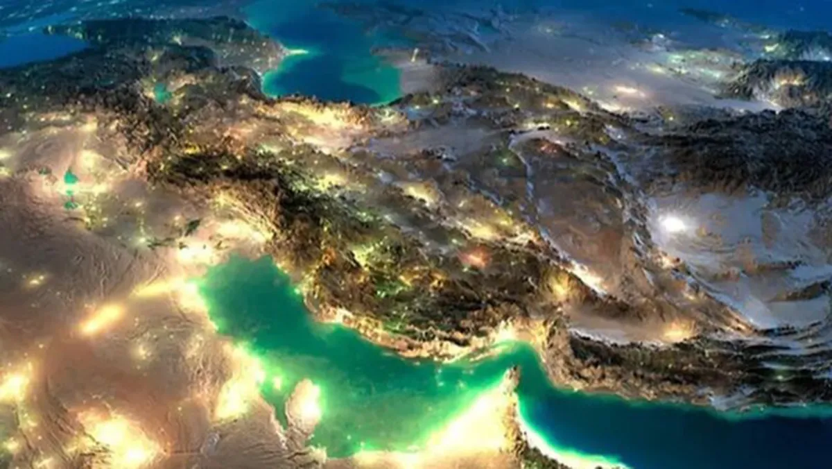 سرنوشت تردد در تنگه هرمز چه می‌شود؟ / وعده تازه واشنگتن