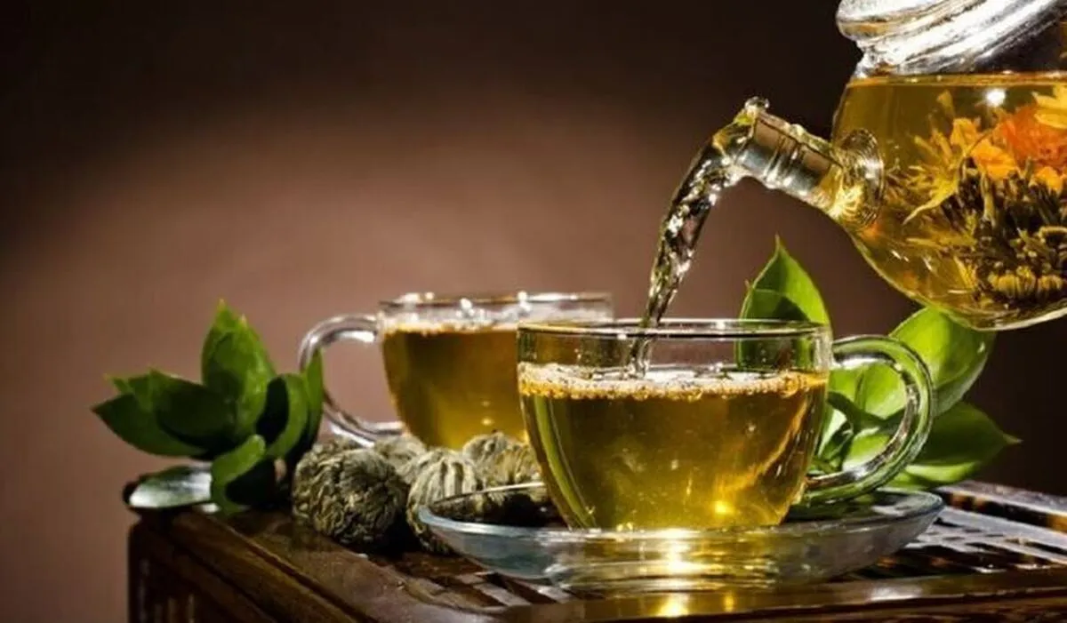 مصرف بیش‌از اندازه چای سبز چه ضرری دارد؟