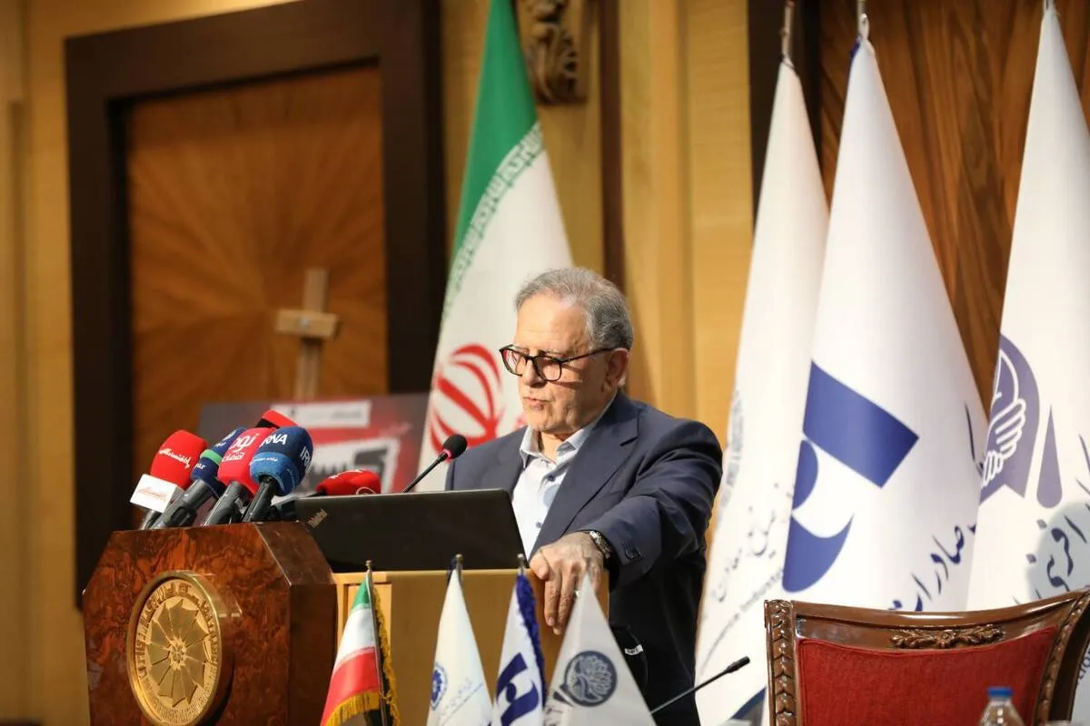۲۵ درصد اقتصاد ما را اقتصاد غیر رسمی تشکیل می‌داد + فیلم