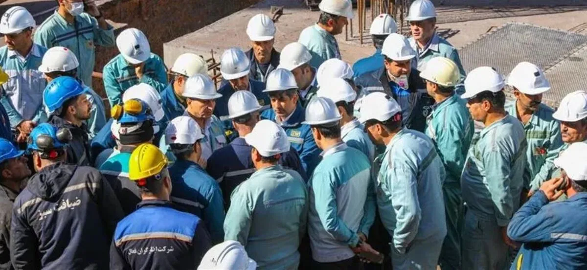 خبر اخراج کارکنان فولاد مبارکه باعث واکنش دولت شد
