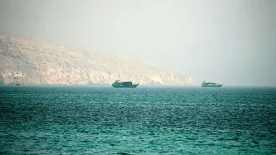 آخرین-وضعیت-تنگه-هرمز-به-روایت-یک-منبع-نظامی-شناورها-اجازه-تردد-گرفتند