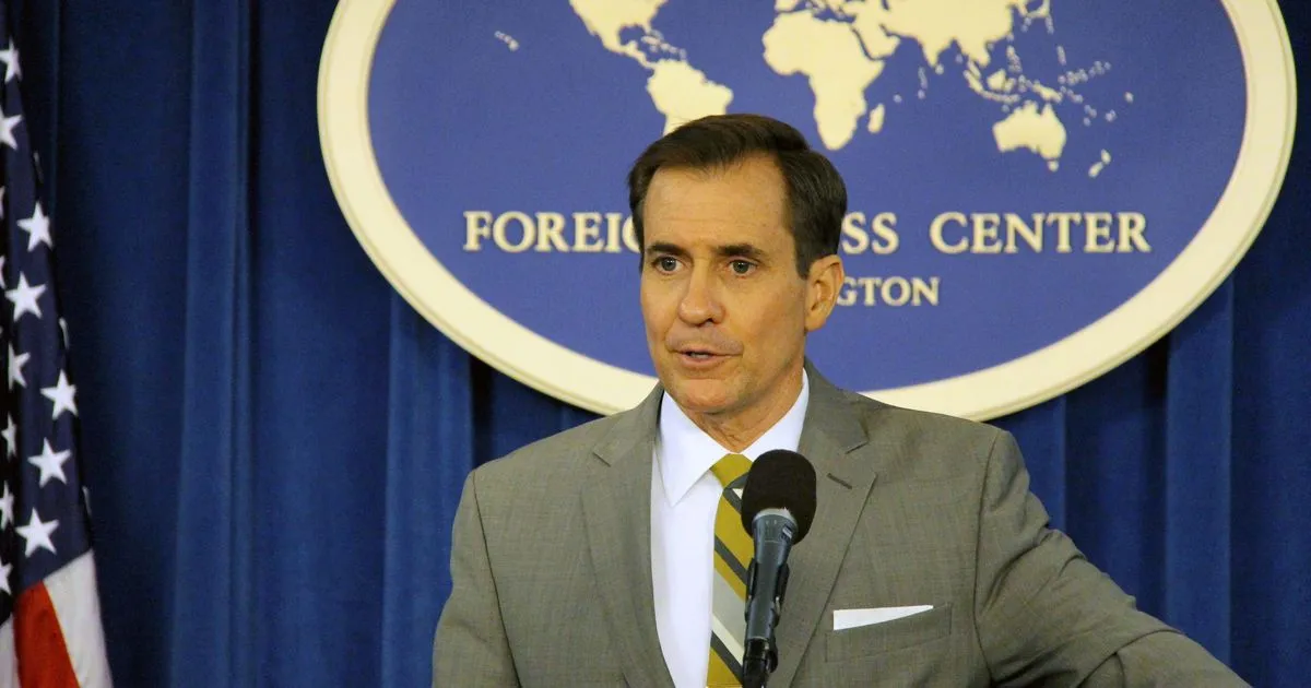 U.S. expels 35 Russian diplomats, closes two compounds: official
