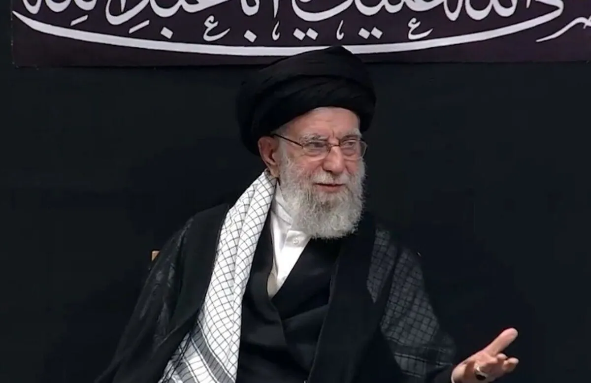نوای «ای ایران خدایی» در شب عاشورا به خواست رهبر انقلاب + فیلم