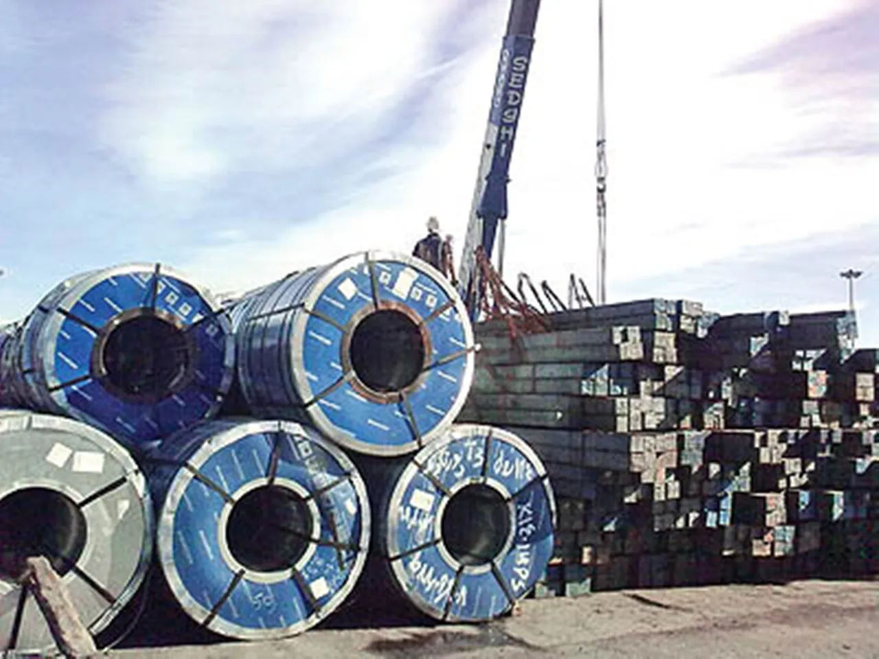 Iran's 11-Month Crude Steel Export Doubles