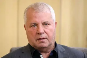 قهر علی پروین با پیشکسوتان پرسپولیس / اسطوره سرخ‌ها تیم جدید تشکیل می‌دهد