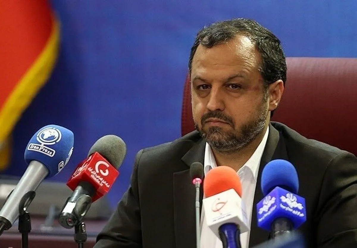 خاندوزی: یکی از نقاط مثبت مصوبه نرخ خوراک گاز صنایع و تسعیر این است که رانت ویژه برخی گرفته شده است