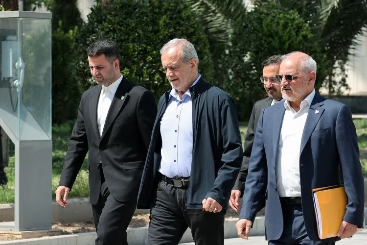 پزشکیان