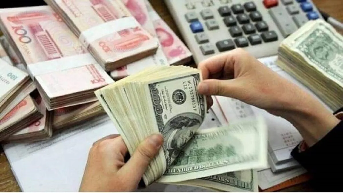 گزارش بانک مرکزی درباره بازار ارز / قیمت دلار کاهش یافت