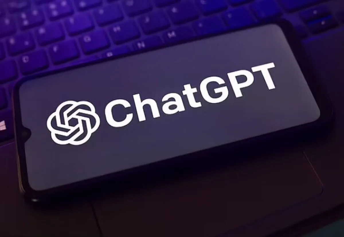 چت GPT برای زیر ۱۶ ساله‌ها ممنوع می‌شود/ ماجرا چیست؟
