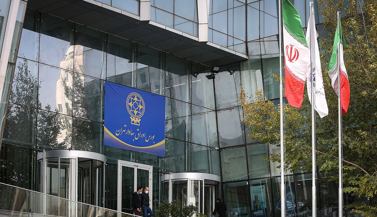 بورس تهران مدل ۱۴۰۲ / چه پارامترهایی شاخص‌های بورسی را تکان داد؟!