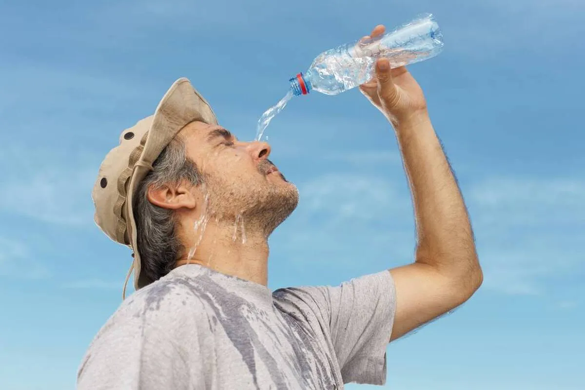 اینفوگرافیک/ چطور از گرمازدگی نجات پیدا کنیم؟