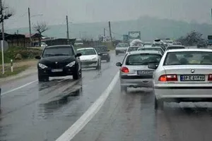 ترافیک سنگین در چالوس و آزادراه‌ها / انسداد ۲۰ محور اعلام شد