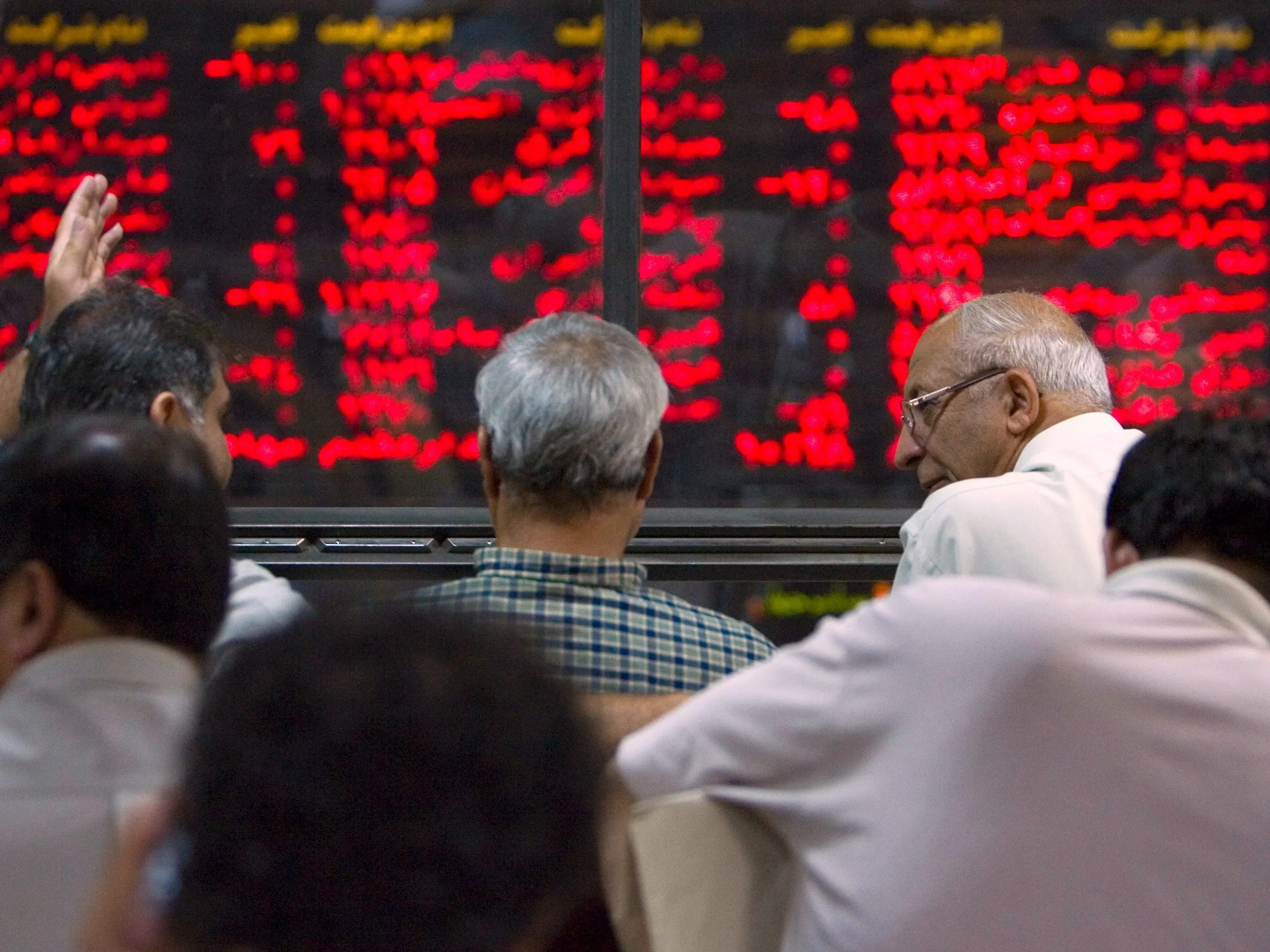 Lackluster Sunday Despite Financial Sanctions Relief