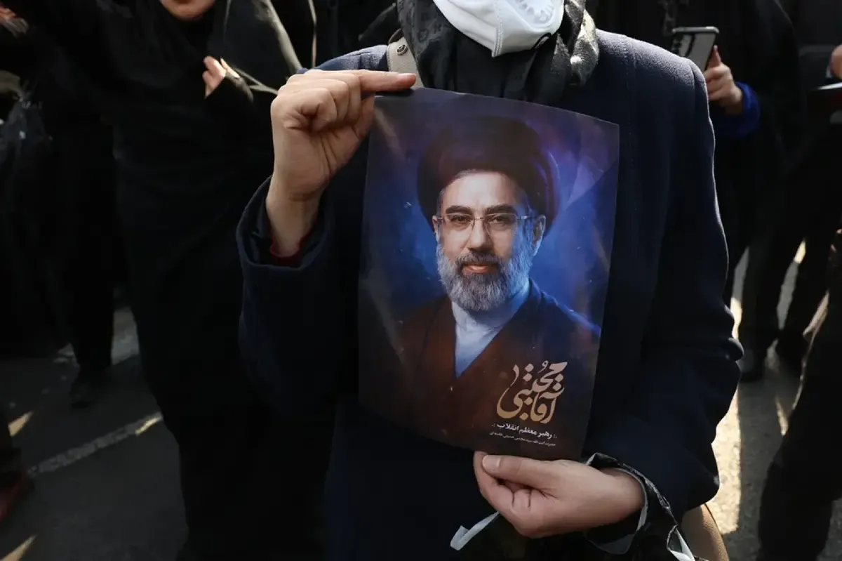 ببینید | عکس جدید رهبر انقلاب منتشر شد