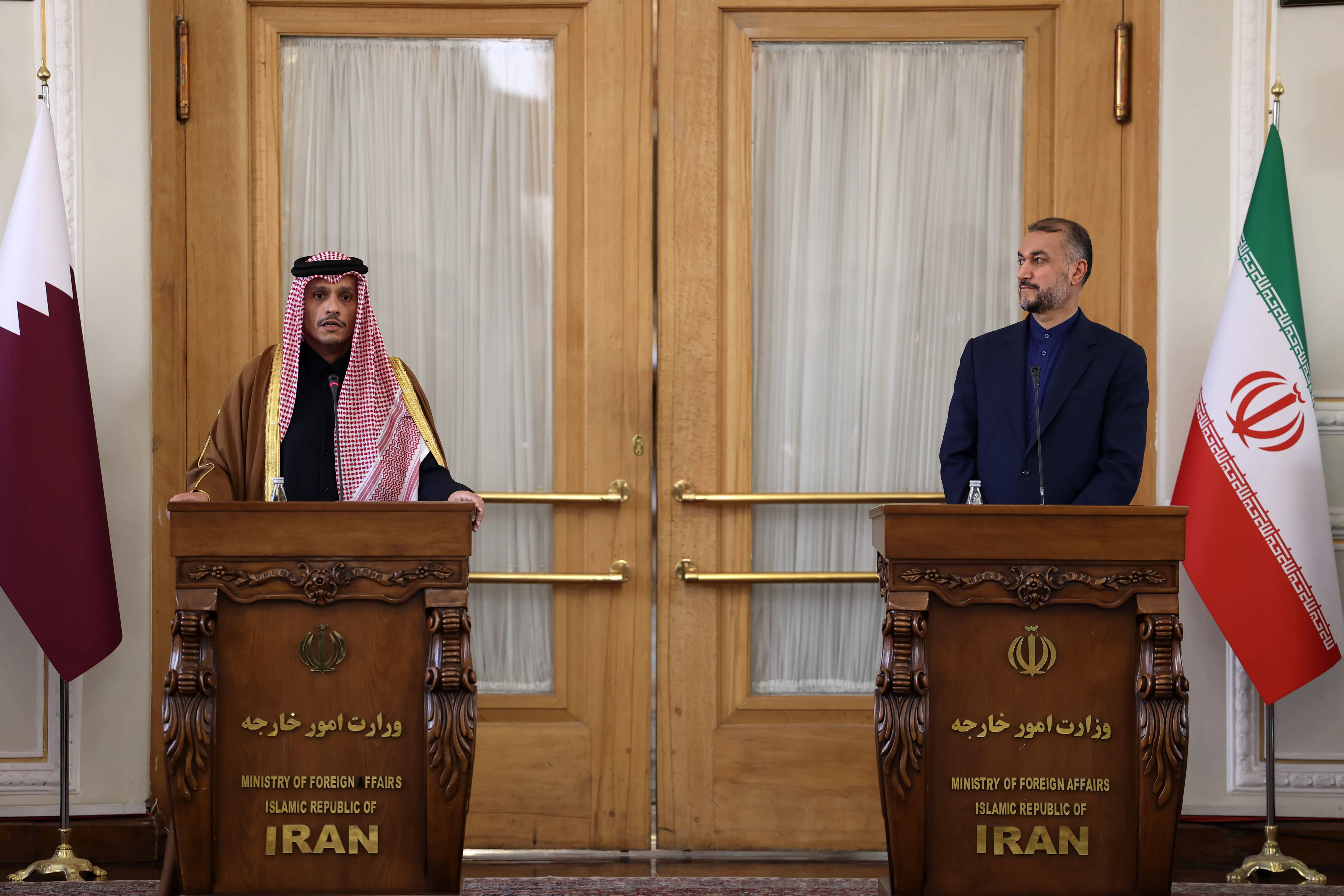 Qatari FM Delivers US Message to Tehran