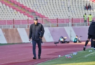 نیمکت-داغ-پرسپولیس-در-انتظار-تارتار-پرسپولیس-روی-گزینه-داخلی-ریسک-کرد