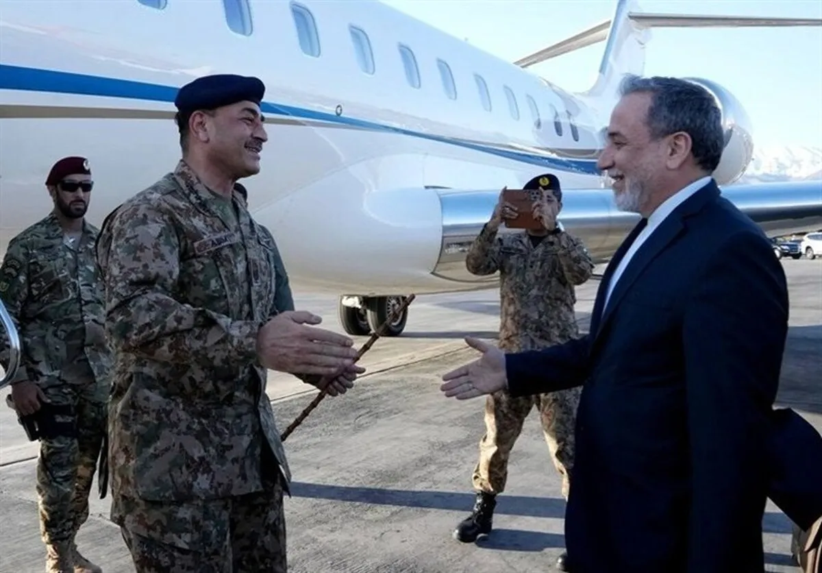 Pakistani Army Chief in Tehran to Deliver US Message