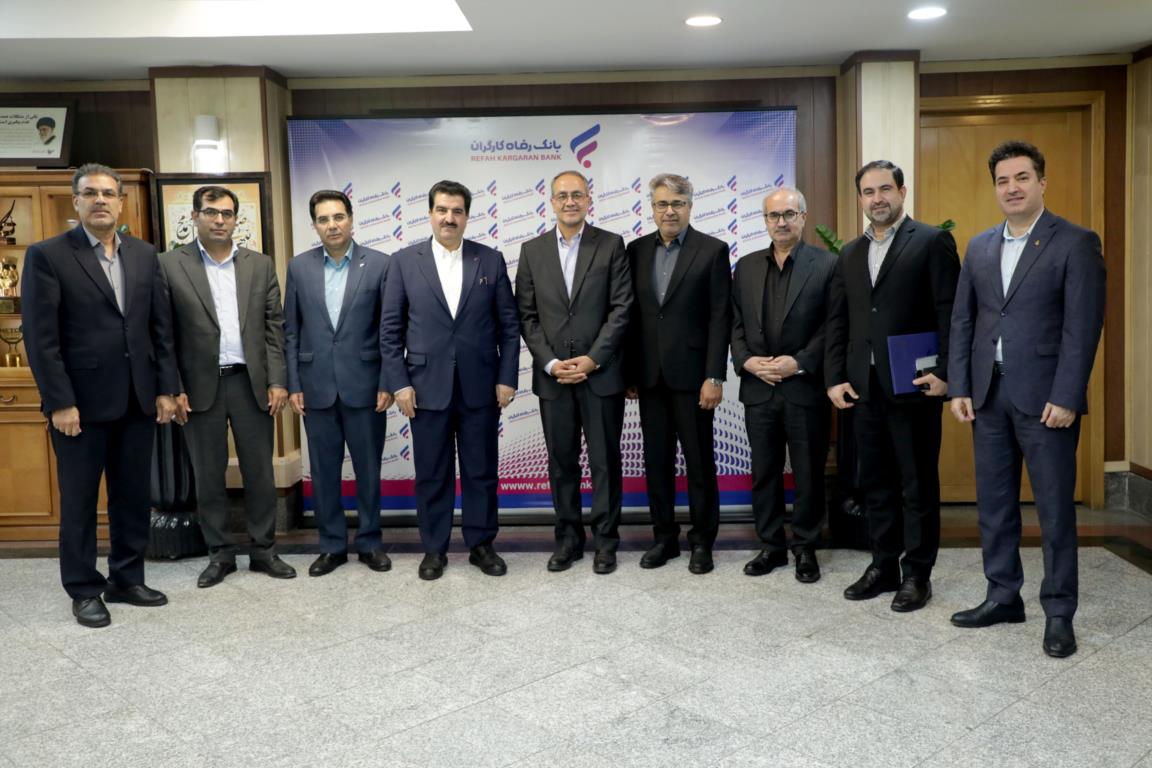 بانک رفاه کارگران آماده تأمین مالی طرح‌های توسعه‌ای وزارت راه و شهرسازی با استفاده از ابزارهای نوین بانکی است
