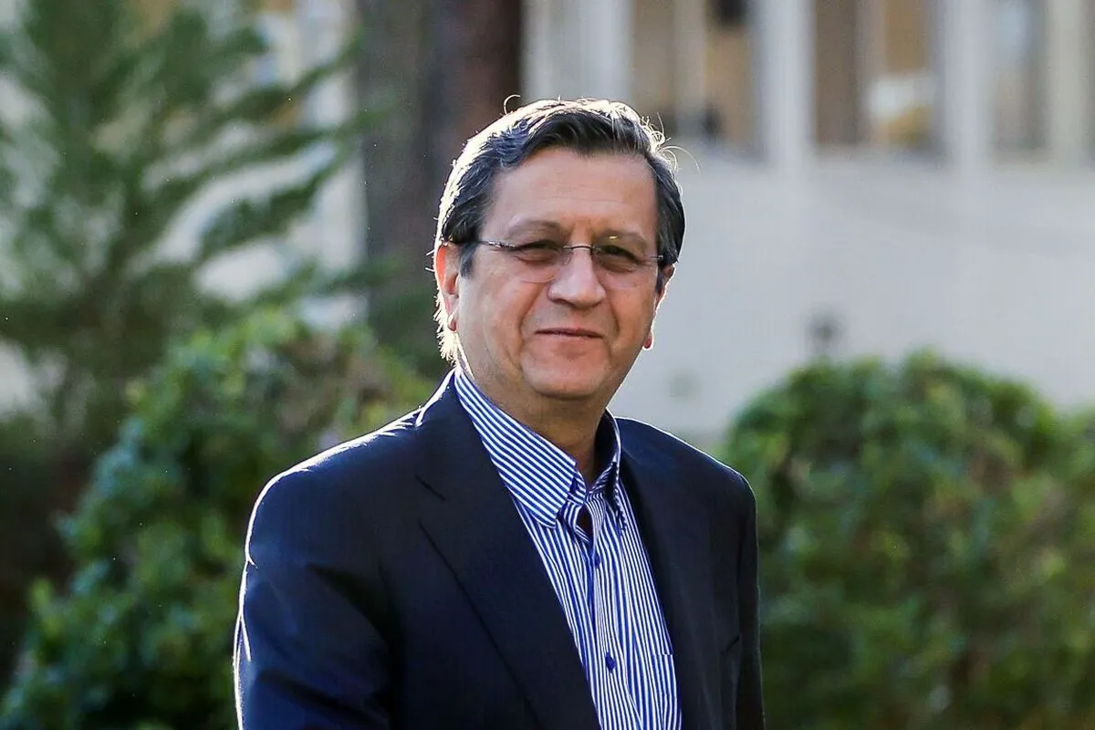 همتی: ایران به‌دنبال وصول ۱۱ میلیارد دلار مطالبات از عراق است