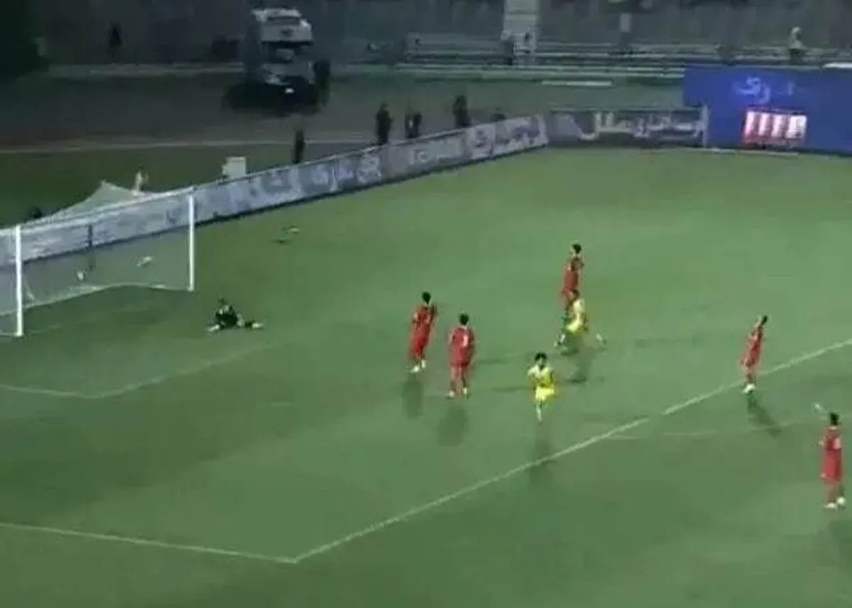 گل اول فجرسپاسی به پرسپولیس با ضربه دیدنی شهابی