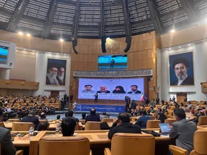 افشین: ایران در زمین قواعد دیگران بازی کرد | وقت تغییر پارادایم در علم و فناوری است