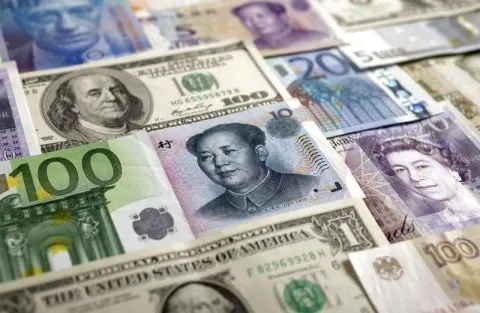 Asia stocks, euro slide as economic, political uncertainty hits