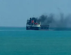حادثه جدید در تنگه هرمز/ یک نفتکش با پهپاد هدف قرار گرفت + جزئیات