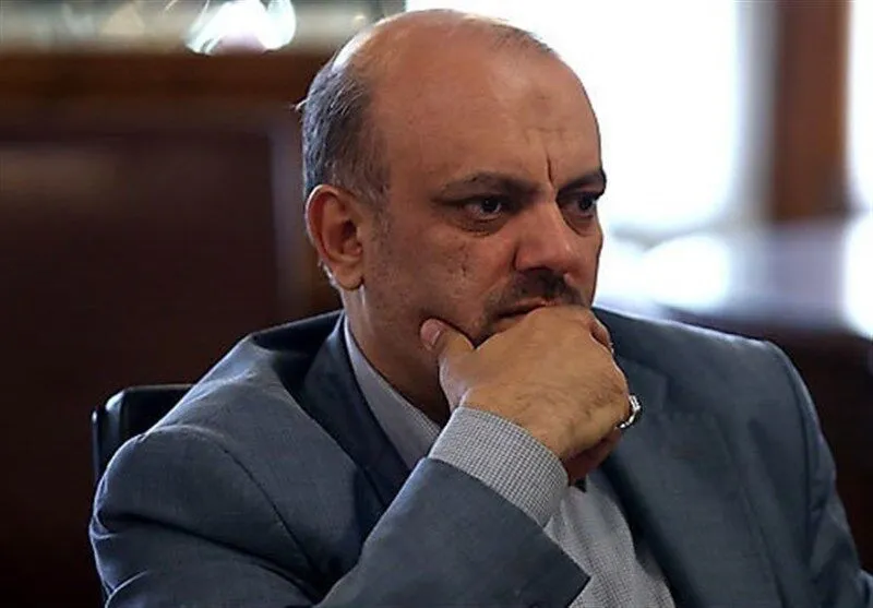 عذرخواهی نماینده مجلس پرحاشیه از معلمان + فیلم
