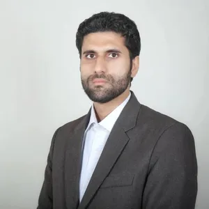 وزارت اقتصاد در لبه تیغ تصمیم 