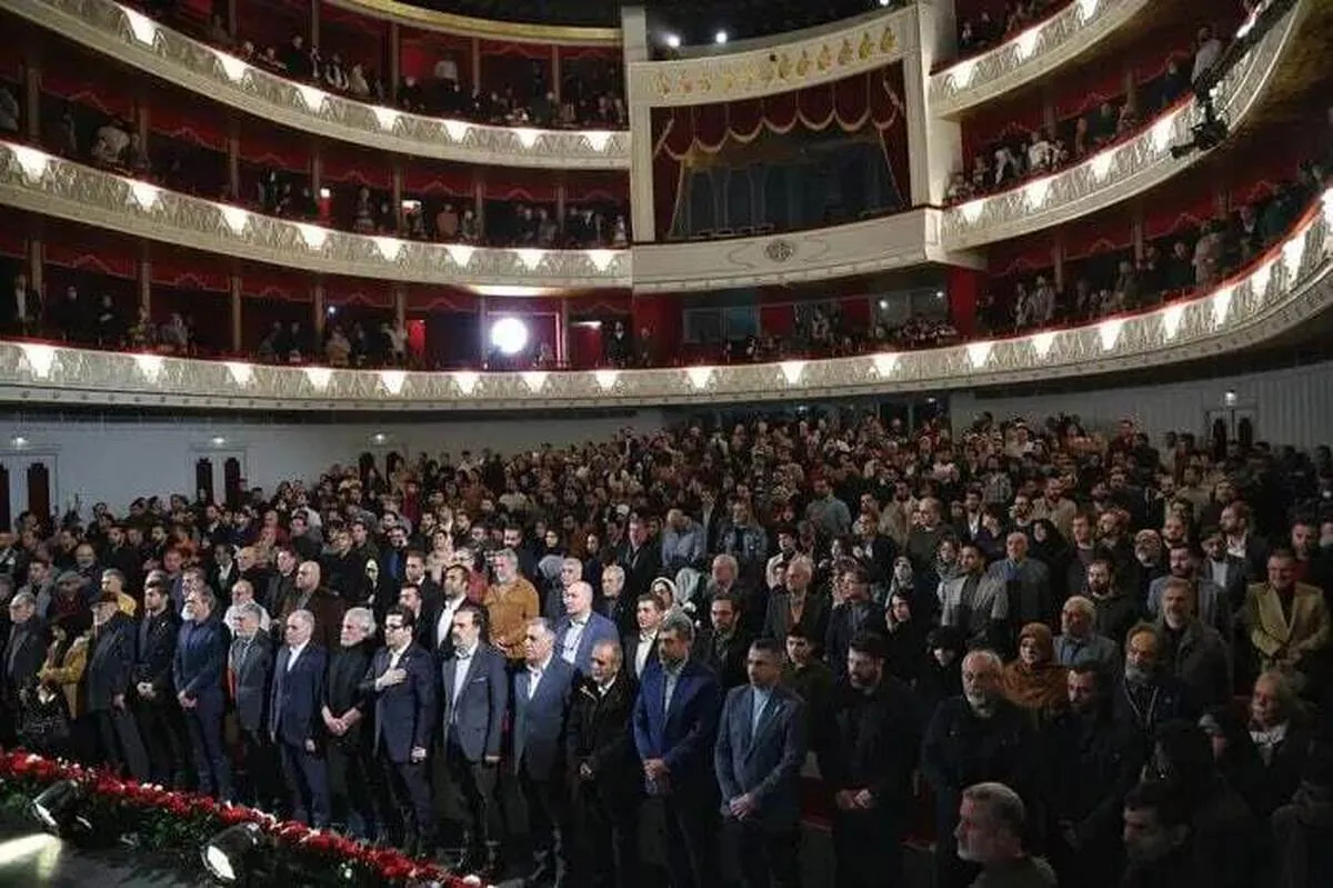 برگزیدگان جشنواره فیلم فجر مشخص شدند/ سیمرغ بهترین بازیگر زن و مرد به چه کسی رسید؟