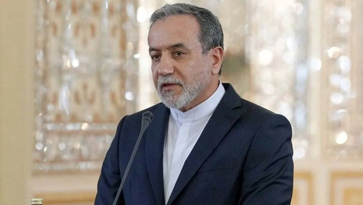 Araqchi Slams Contradictory US Messages amid Diplomatic Efforts