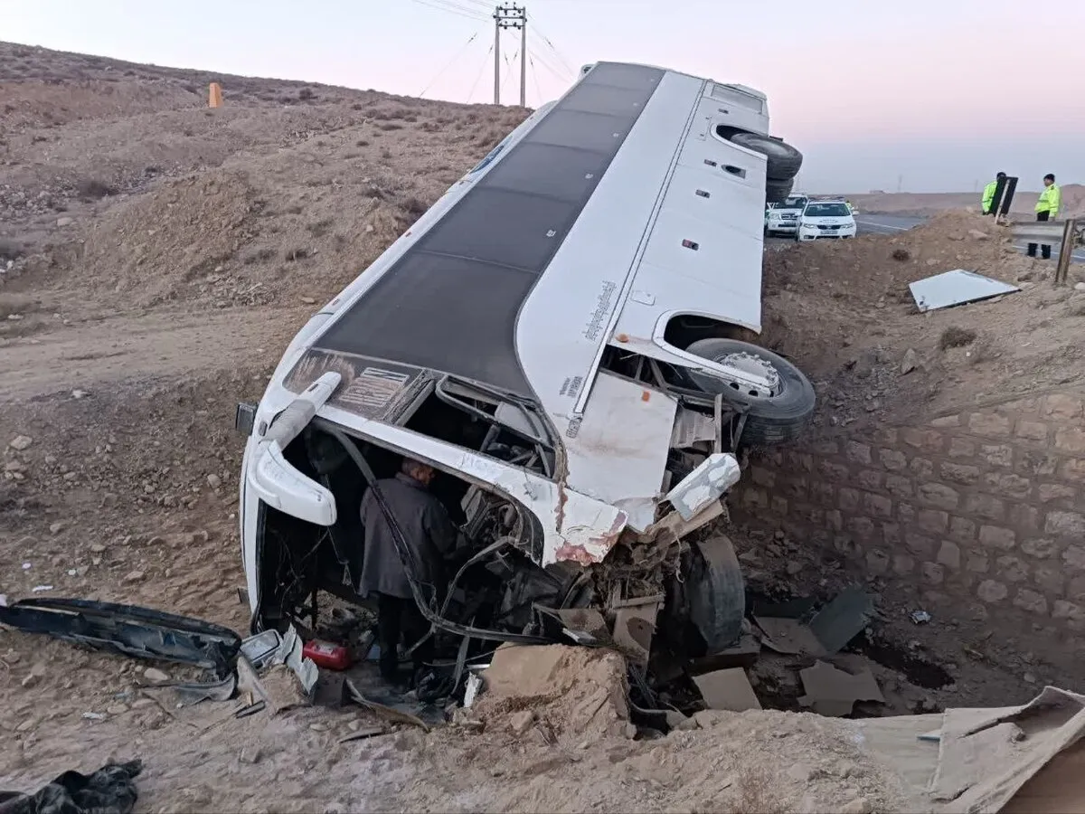 تصادف مرگبار در در محور کرمان ـ ایرانشهر؛ ۶ نفر فوت شدند