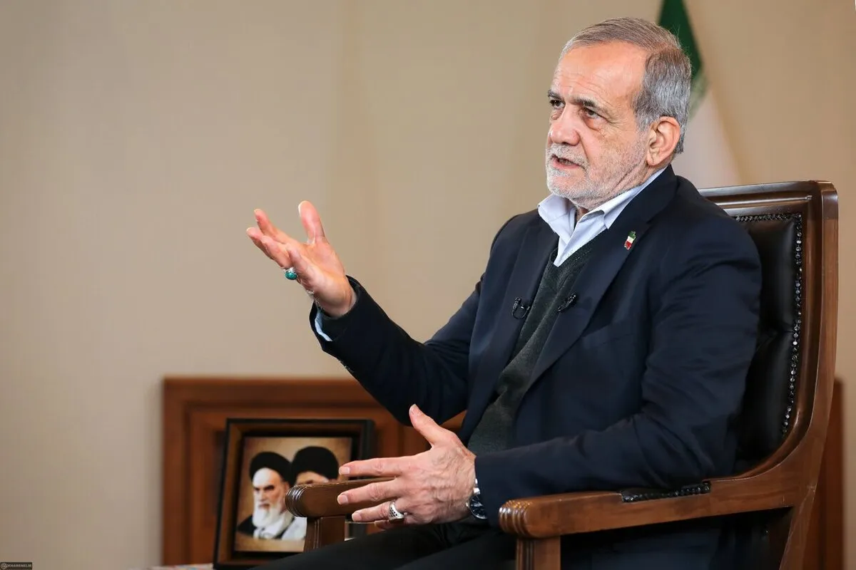 پزشکیان: با فشارها، دشواری‌ها و نقدهای گسترده‌ای مواجه هستم