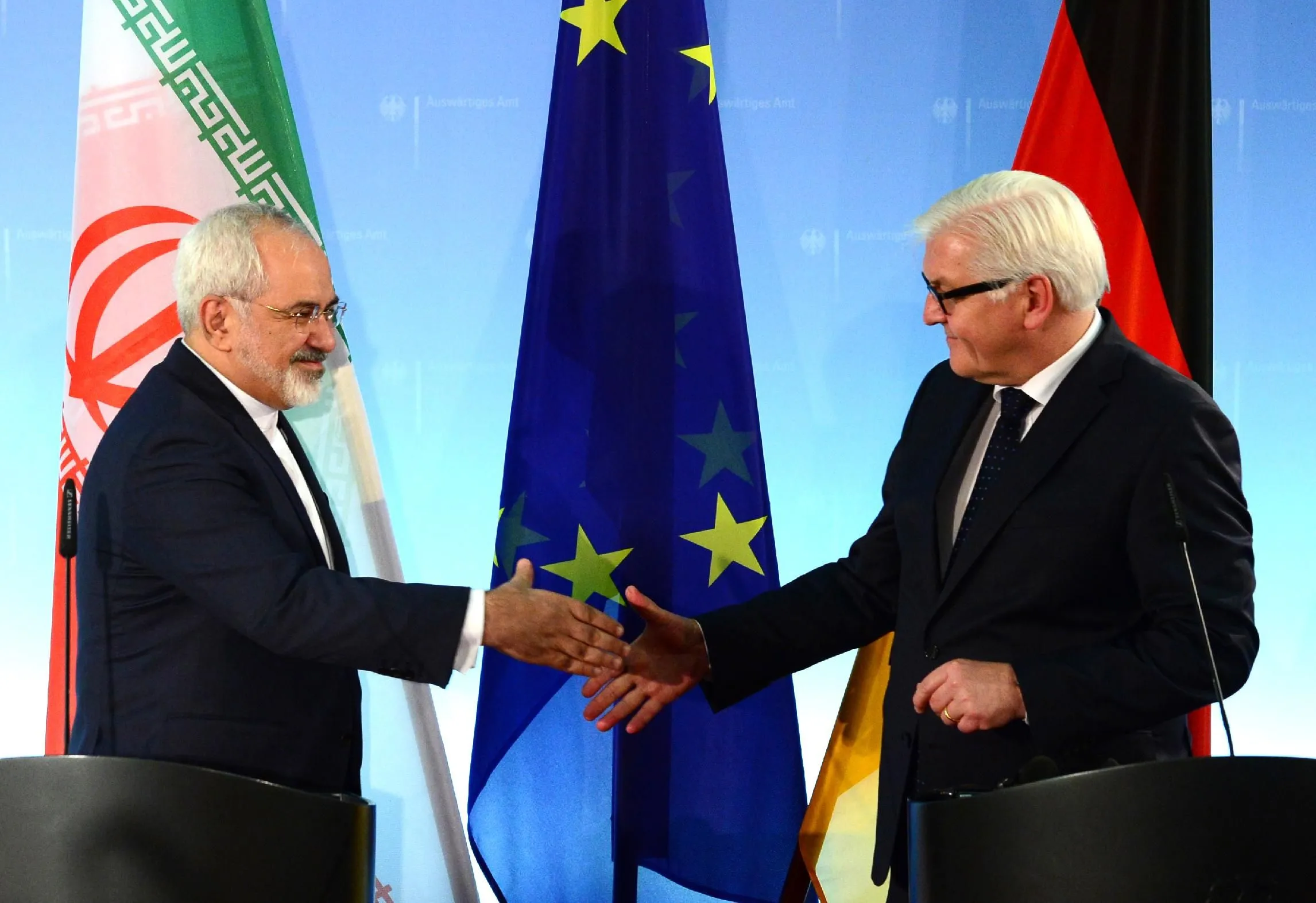 Zarif, Steinmeier make consultations about the region