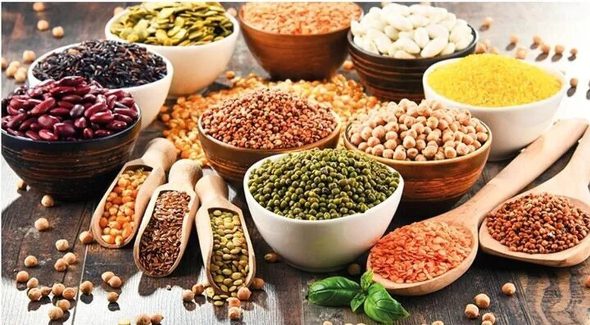 لیست قیمت حبوبات ۲۲ شهریور ۱۴۰۴ / لوبیا چیتی کیلویی ۶۶۴ هزارتومان شد! + جدول