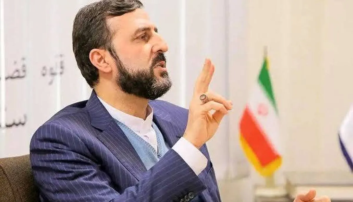 هشدار غریب‌آبادی درباره حرکت نظامی در تنگه هرمز