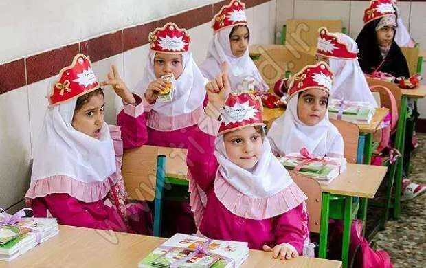 ثبت‌نام کلاس اولی‌ها شروع شد / دانش‌آموزان اتباع خارجی چه می‌شوند؟