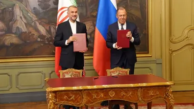 ایران-و-روسیه-سند-مقابله-با-تحریم-ها-را-امضا-کردند