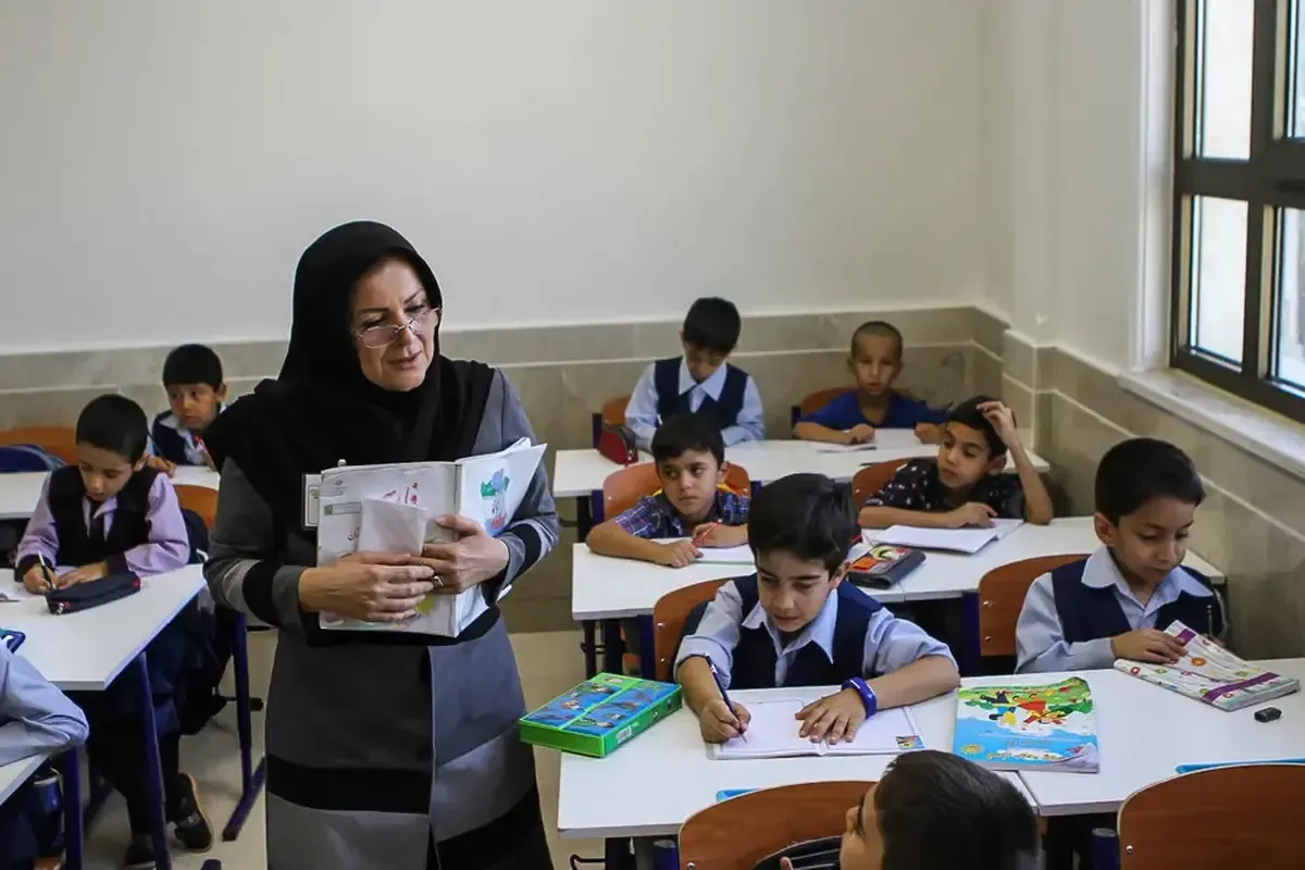 مدارس در این پنج‌شنبه و جمعه دایر است / خبر مهم آموزش و پرورش برای دانش آموزان